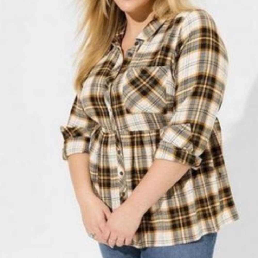 TORRID Long Sleeve Peplum Button Down Plaid Top Size 1 1x Black Yellow White